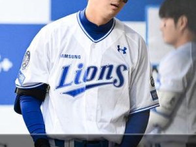 구자욱 팔꿈치 맞고 교체 삼성 팬들 걱정 썸네일