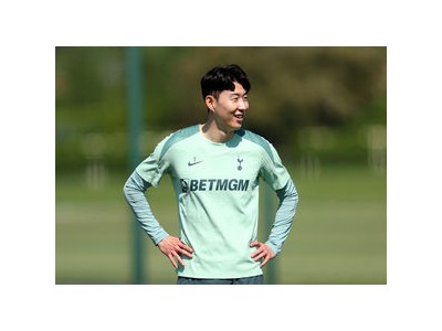 손흥민 유로파리그 우승 도전에 간절한 열정 뜨거운 관심 썸네일