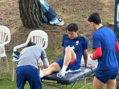 파주NFC 잔디 최상 홍명보 감독 축구대표팀 첫 훈련 썸네일