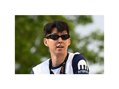 손흥민 프리미어리그 베스트11에 빠져 팬들 실망 썸네일