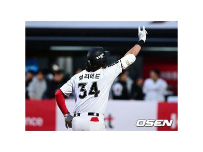 샘 힐리어드 KT 첫 승에 기여했네 썸네일