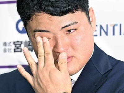 스포츠호치에 따르면 사사키 린타로가 마이애미 말린스 입단 발표 썸네일
