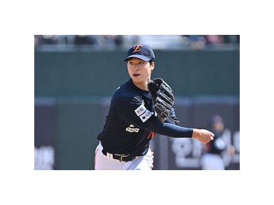 엄상백 롯데전서 반등 신호탄 쏘아올렸다 썸네일