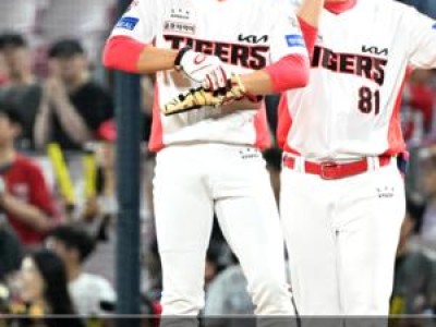 박재현 데뷔전 3타수 2안타 1타점으로 눈도장 찍음 썸네일