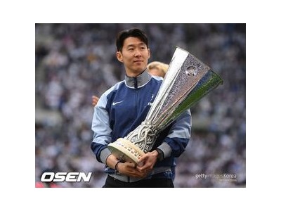 웨인 루니 손흥민 월드컵 트로피 못 들어 아쉬워 썸네일